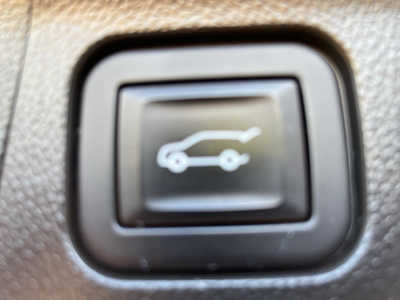 2021 GMC Acadia, $37900. Photo 6