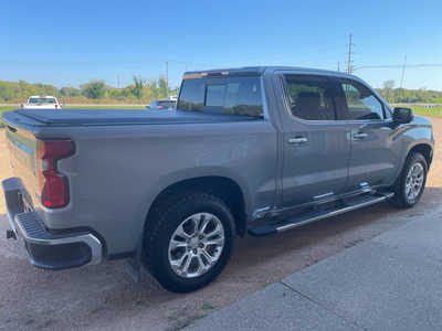 2024 Chevrolet 1500 Crew Cab, $38995. Photo 6