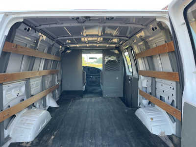 2008 Ford Van,Cargo, $8900. Photo 5