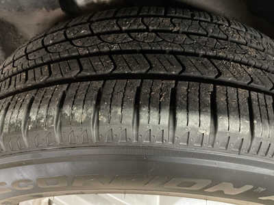 2021 Ford Edge, $23995. Photo 12