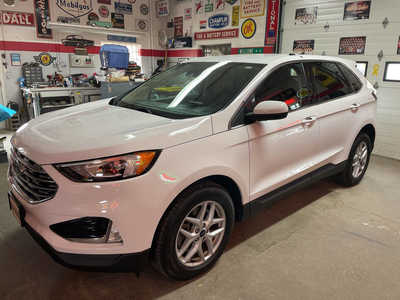 2021 Ford Edge, $23995. Photo 3