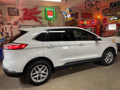 2021 Ford Edge, $23995. Photo 9