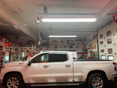 2023 Chevrolet 1500 Crew Cab, $35995. Photo 4