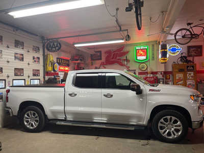 2023 Chevrolet 1500 Crew Cab, $35995. Photo 8