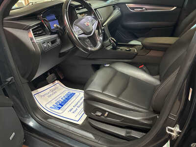 2021 Cadillac XT5, $23900. Photo 9