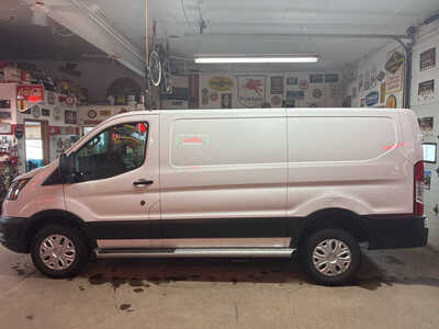 2024 Ford Transit-250, $30900. Photo 2