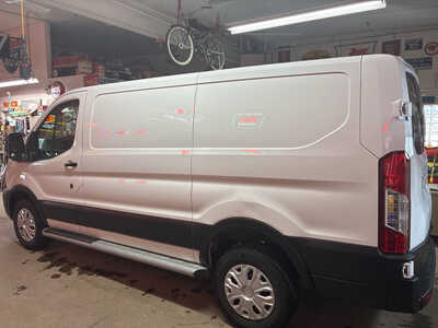 2024 Ford Transit-250, $30900. Photo 3
