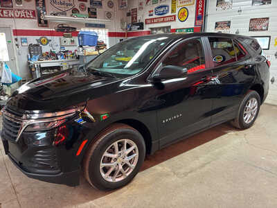 2022 Chevrolet Equinox, $13500. Photo 1