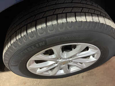 2019 Chevrolet Equinox, $11800. Photo 10