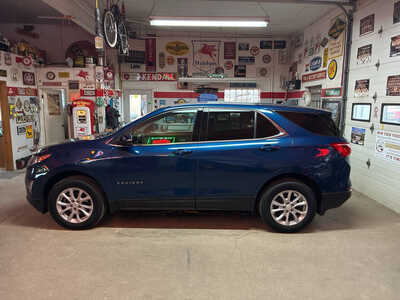 2019 Chevrolet Equinox, $11800. Photo 2