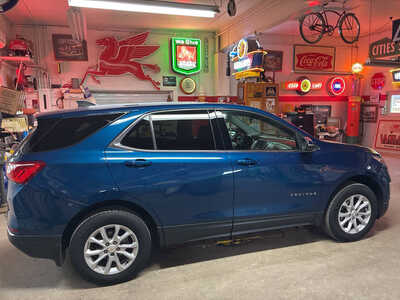 2019 Chevrolet Equinox, $11800. Photo 7