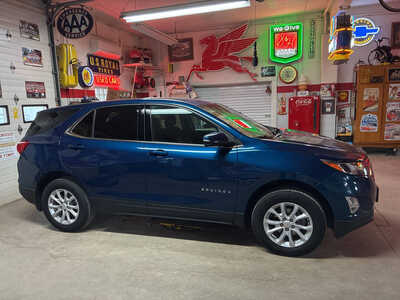 2019 Chevrolet Equinox, $11800. Photo 8