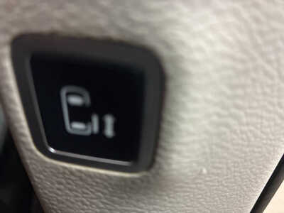 2017 Chrysler Pacifica, $10900. Photo 10