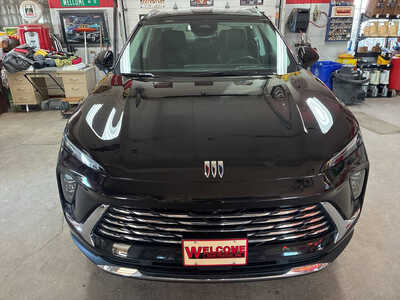 2025 Buick Envision, $30795. Photo 8