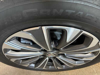 2025 Buick Envision, $30795. Photo 9