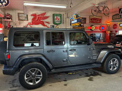 2022 Jeep Wrangler Unlimited, $32900. Photo 6