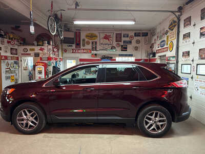 2024 Ford Edge, $29900. Photo 2