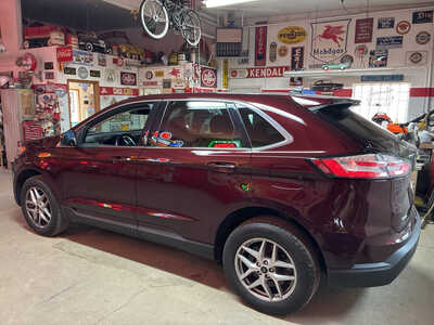 2024 Ford Edge, $29900. Photo 3