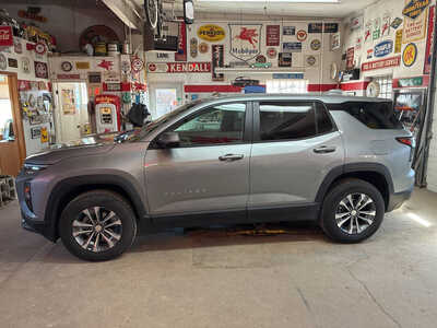 2026 Chevrolet Equinox, $31500. Photo 4