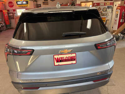 2026 Chevrolet Equinox, $31500. Photo 6