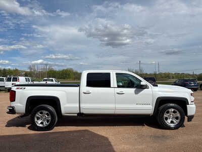 2016 Chevrolet 1500 Crew Cab, $10995. Photo 6
