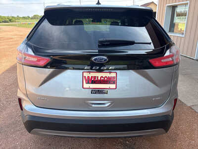 2023 Ford Edge, $27500. Photo 4