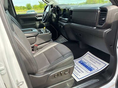 2024 Chevrolet 1500 Crew Cab, $43500. Photo 10