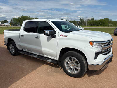 2024 Chevrolet 1500 Crew Cab, $43500. Photo 7