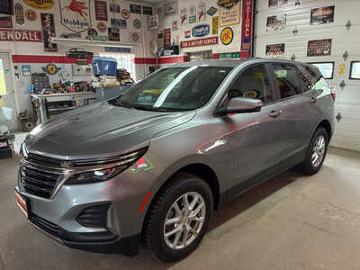 2024 Chevrolet Equinox, $22900. Photo 3