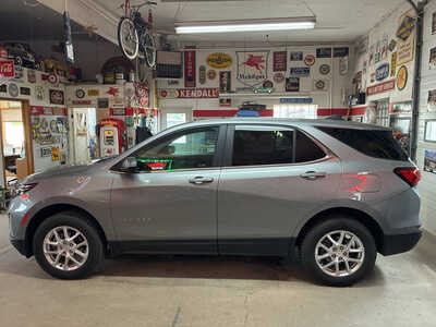 2024 Chevrolet Equinox, $22900. Photo 4