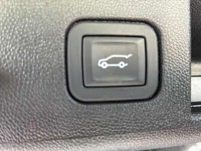 2024 Chevrolet Equinox, $22900. Photo 8