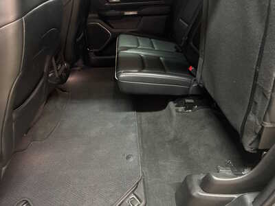 2024 RAM 1500 Crew Cab, $35900. Photo 12