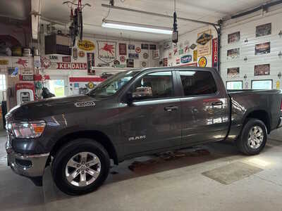 2024 RAM 1500 Crew Cab, $35900. Photo 3