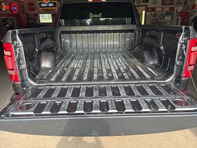 2024 RAM 1500 Crew Cab, $35900. Photo 7