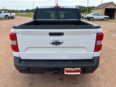 2024 Ford Maverick, $27995. Photo 3