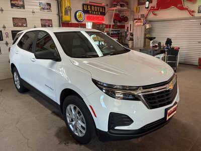 2024 Chevrolet Equinox, $15900. Photo 1