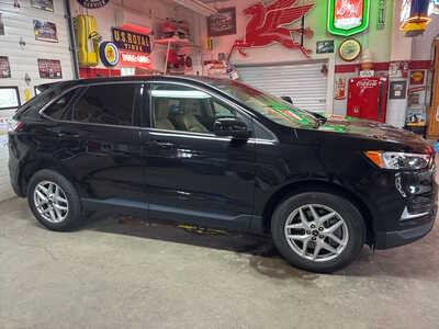 2024 Ford Edge, $21900. Photo 9