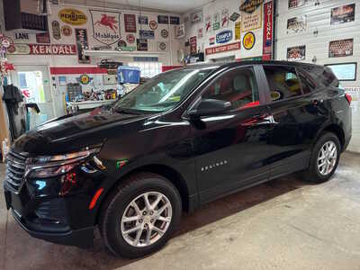 2023 Chevrolet Equinox, $17995. Photo 3