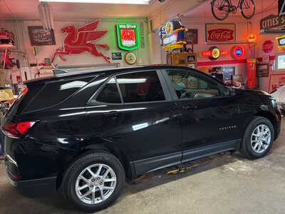 2023 Chevrolet Equinox, $17995. Photo 8