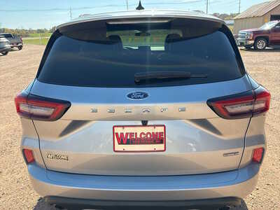 2024 Ford Escape, $20995. Photo 4