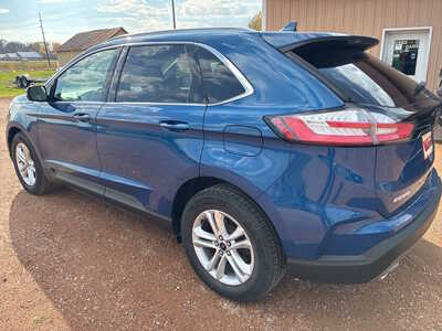 2020 Ford Edge, $17500. Photo 3