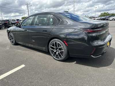 2024 BMW i7, $116295. Photo 5