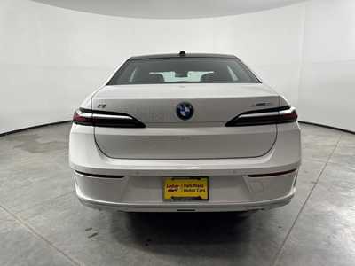 2024 BMW i7, $130220. Photo 5