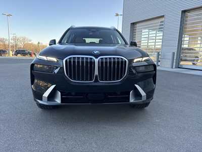 2024 BMW X7, $90100. Photo 5