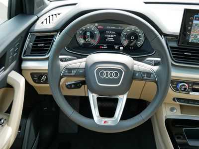 2024 Audi Q5, $60540. Photo 9