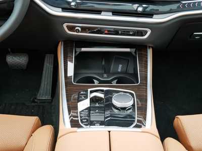 2024 BMW X5, $73595. Photo 8