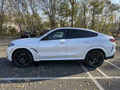 2025 BMW X6, $99425. Photo 4