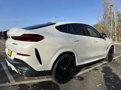 2025 BMW X6, $99425. Photo 7