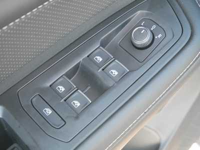 2024 Volkswagen Atlas, $45291. Photo 4
