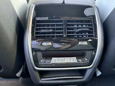 2025 BMW X6, $102775. Photo 12